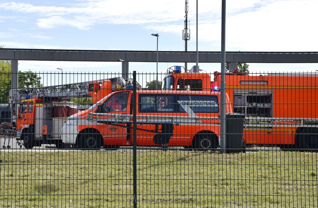 Feuer AWB Koeln Rath Heumar P17.JPG - Miklos Laubert